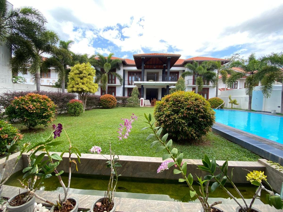 Christima Residence Negombo Exterior photo